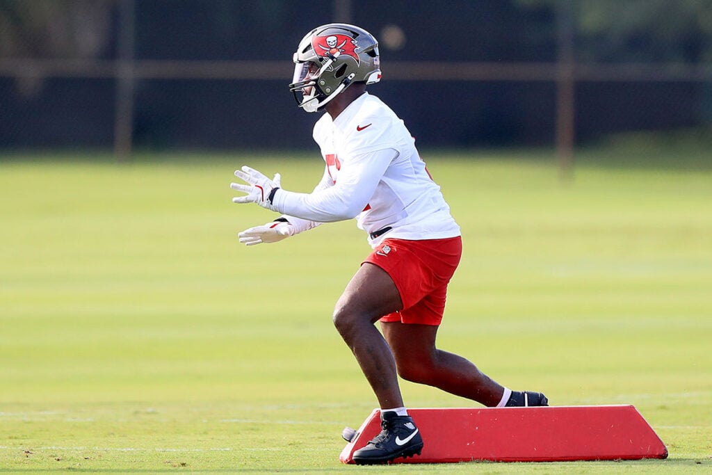 Will Bucs Olb David Walker Be Ready By Otas? 2 Bucs Olb David Walker
