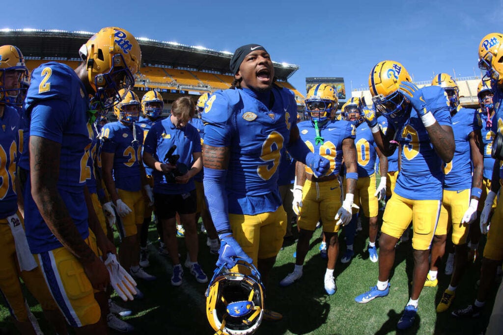 Pittsburgh Lb Kyle Louis