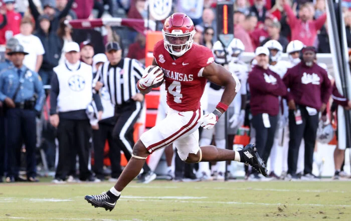 Rb Mike Washington Jr. - Photo By: Nelson Chenault - Imagn Images