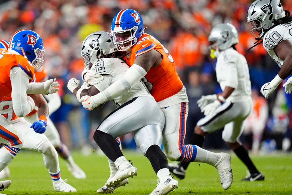 Bucs Tight End Targets If Cade Otton Leaves In Free Agency 8 John Franklin-Myers Bucs