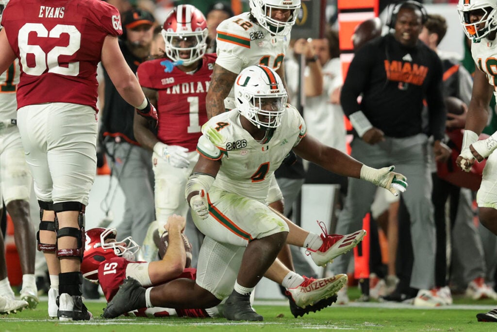 The Josiah Trotter Coverage Story Starts In October 10 Bucs Olb Rueben Bain Jr.
