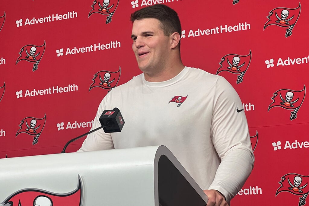 Josiah Trotter Gives Bucs The Ilb They'Ve Been Missing 7 Bucs C Graham Barton