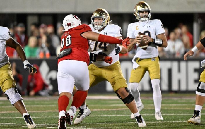 Bucs Og Billy Schrauth - Photo By: Imagn Images - Jamie Rhodes