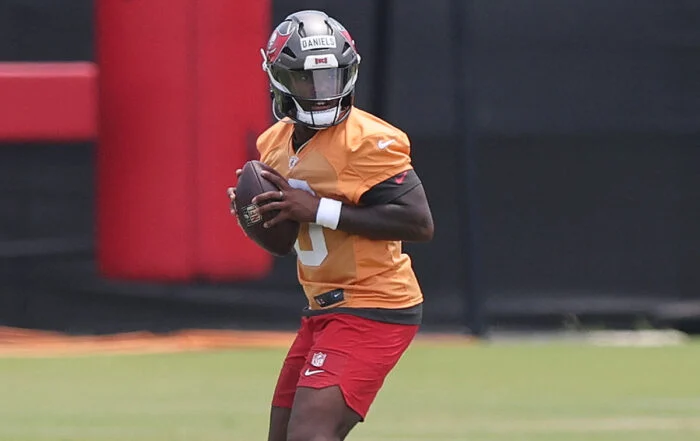 Bucs Qb Jalon Daniels