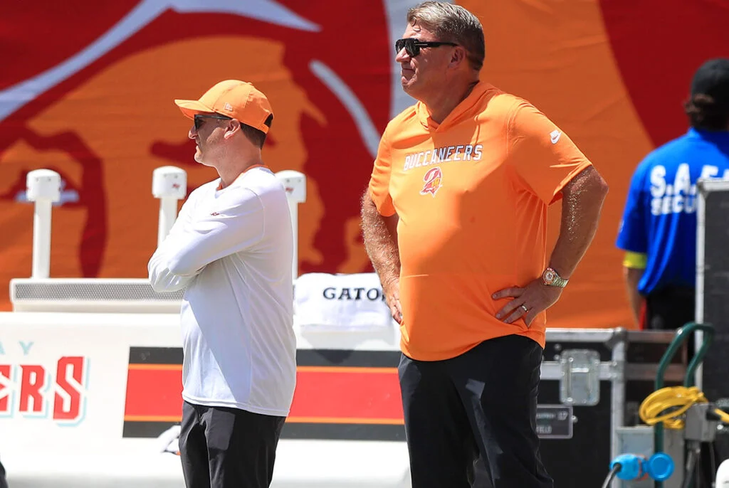 Bucs Assistant Gm Mike Greenberg And Gm Jason Licht