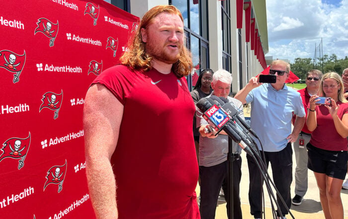 Bucs Rg Cody Mauch