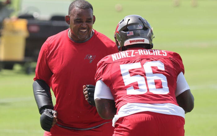 Bucs Dl Coach Marcus West And Dt Rakeem Nunez-Roches