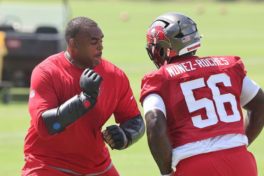 Elijah Roberts Is Bigger, More Explosive Due To Bucs DL Coach Marcus West
