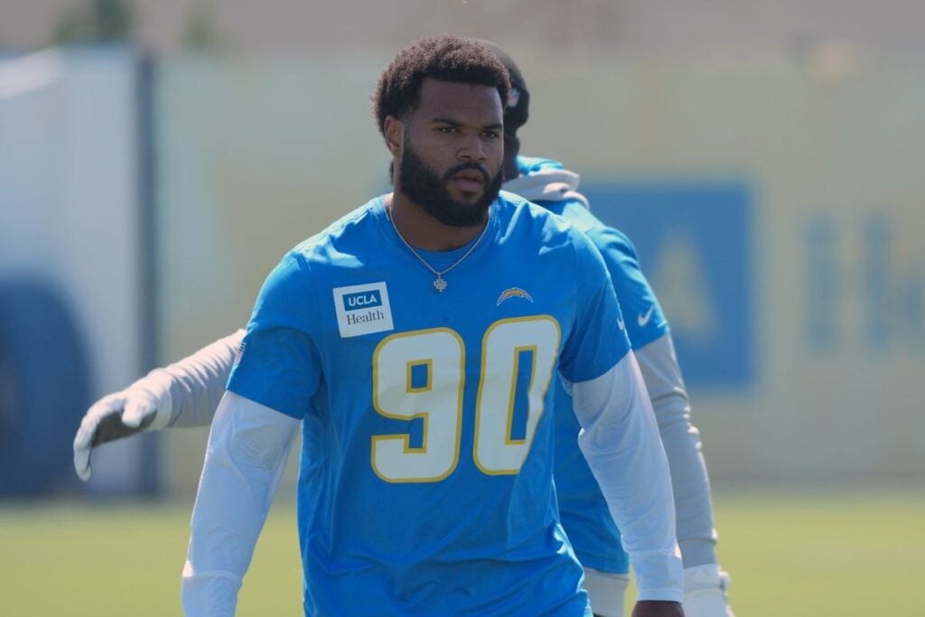 Slivon'S Slant: Inside The 2026 Bucs Wr Room 9 Chargers Olb Akheem Mesidor Bucs