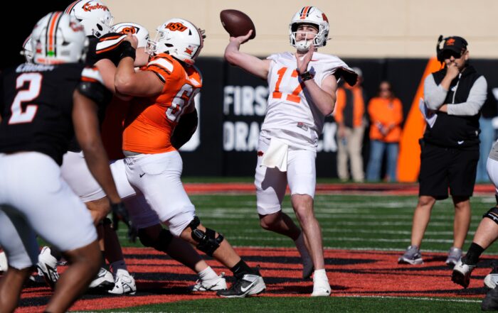 2026 04 18T234310Z 589005369 Mt1Usatoday28762088 Rtrmadp 3 Oklahoma State S Drew Mestemaker Throws A Touchdown Pass