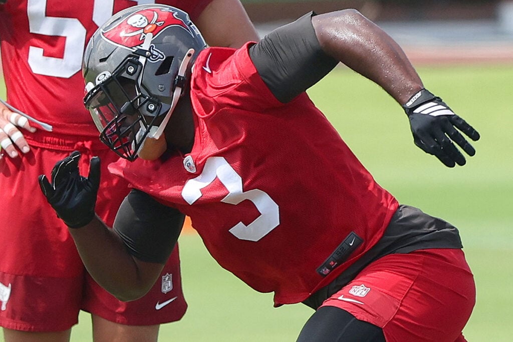 How Kenny Gainwell Can Elevate The 2026 Bucs – In All Aspects 8 Bucs Olb Rueben Bain Jr.