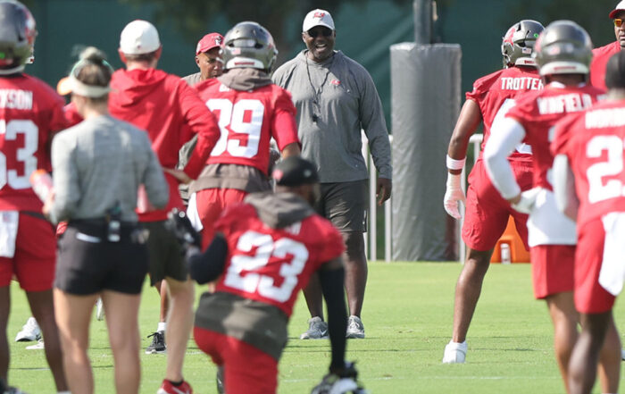 Bucs Hc Todd Bowles - Photo By: Cliff Welch P/R