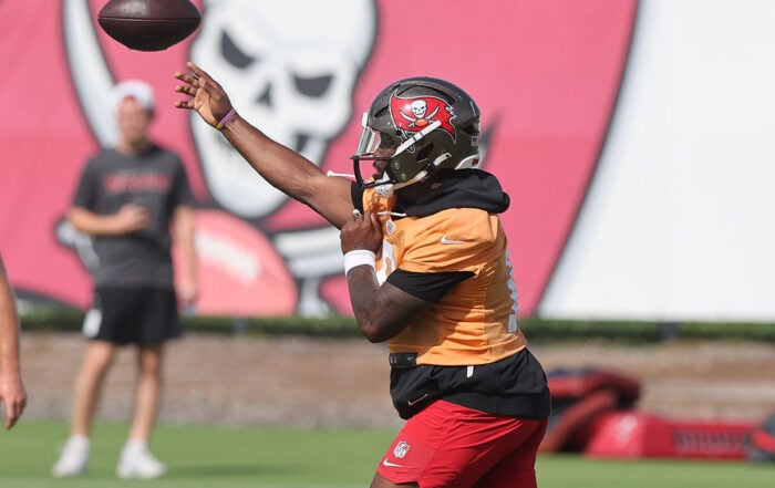 Bucs Qb Jalon Daniels