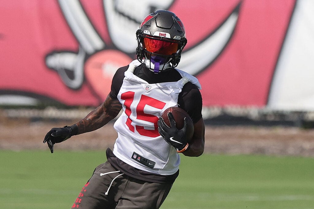 Point-Counterpoint: Which Bucs Position Causes The Most Depth Concerns? 8 Bucs Wr Tez Johnson