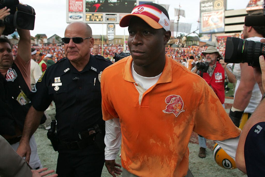 Pr Roundtable: Which Game Should The Bucs Wear The Creamsicle Uniforms? 5 Former Bucs Hc Raheem Morris