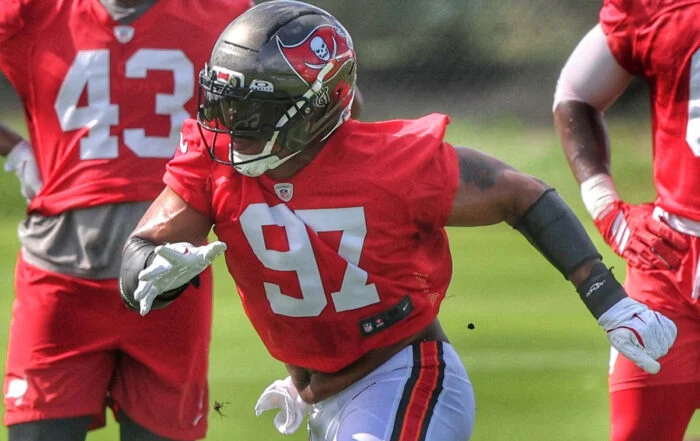 Bucs Olb Al-Quadin Muhammad