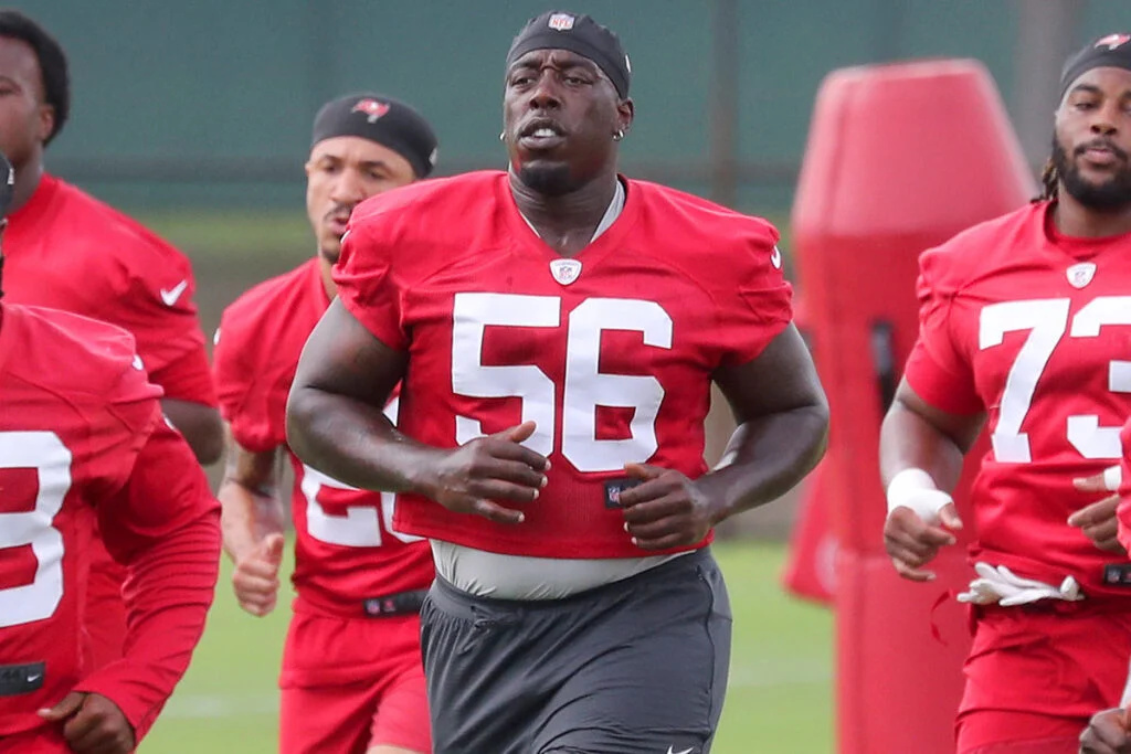 Sr'S Fab 5: A'Shawn Robinson Is The Alpha The Bucs Defense Needed 6 Bucs Dt Rakeem Nunez-Roches