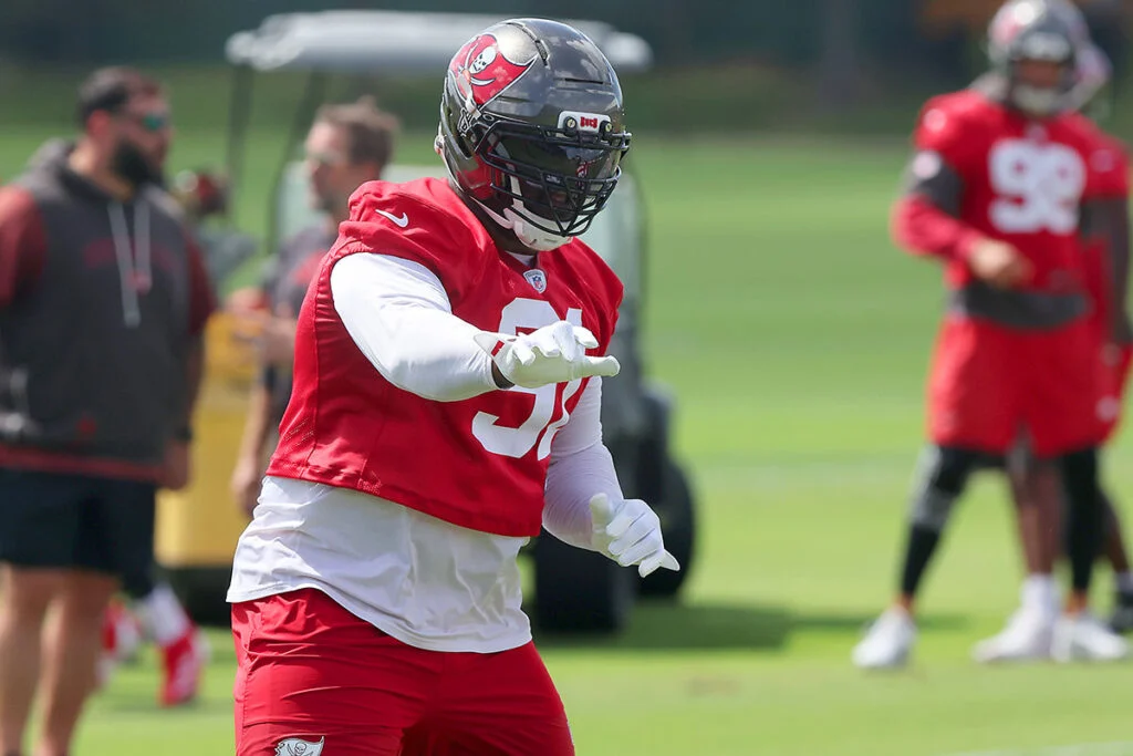 Sr'S Fab 5: A'Shawn Robinson Is The Alpha The Bucs Defense Needed 5 Bucs Dt A'Shawn Robinson