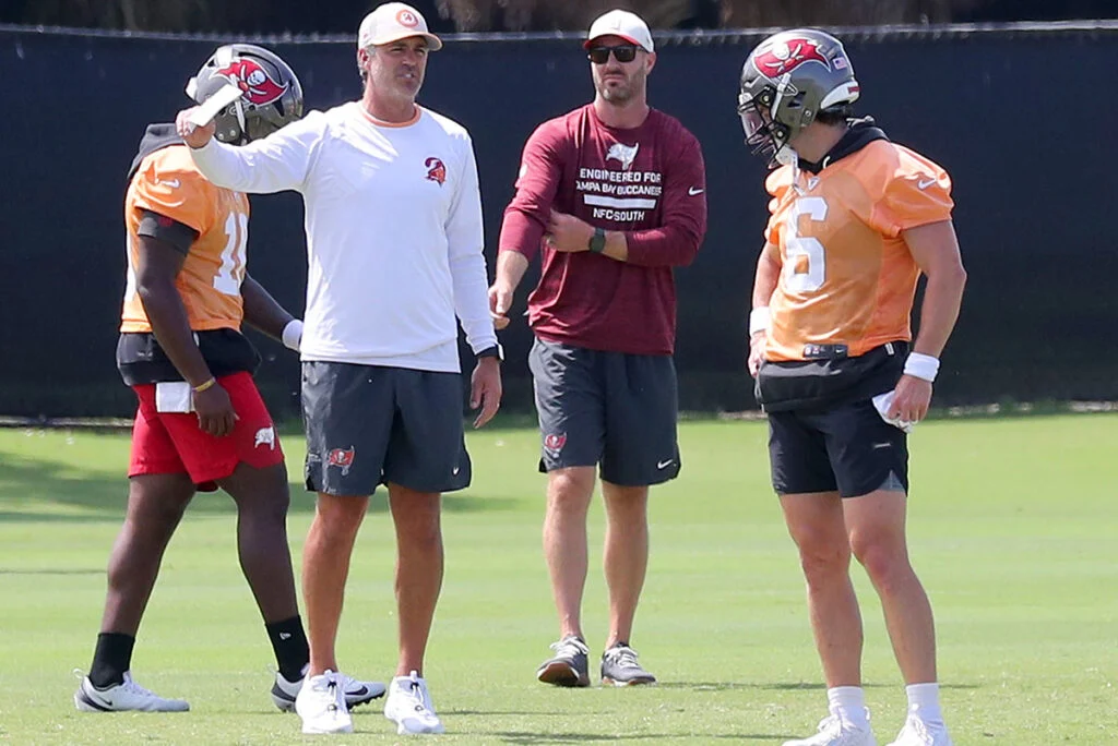 Sr'S Fab 5: Big Takeaways From Very Competitive Bucs Otas 4 Bucs Oc Zac Robinson, Pass Game Coordinator Tj Yates And Qb Baker Mayfield
