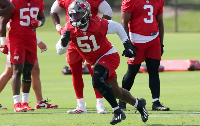 Bucs Olb David Walker