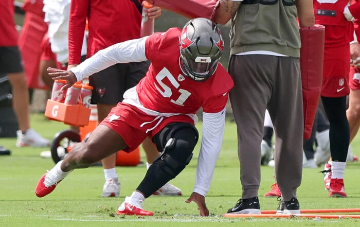 Bucs Olb David Walker