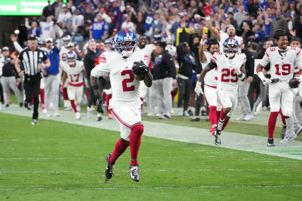 Giants Cb Deonte Banks Bucs