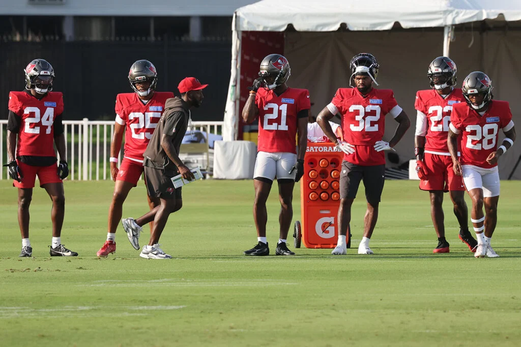 Bucs Camp Insider 7-31: Baker Mayfield Lights It Up 4 Bucs Cbs Ayden Garnes, Jacob Parrish, Benjamin Morrison, Josh Hayes, Keionte Scott And Demarion Williams