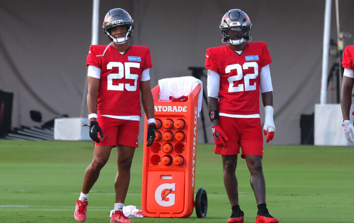 Bucs Cbs Jacob Parrish And Keionte Scott