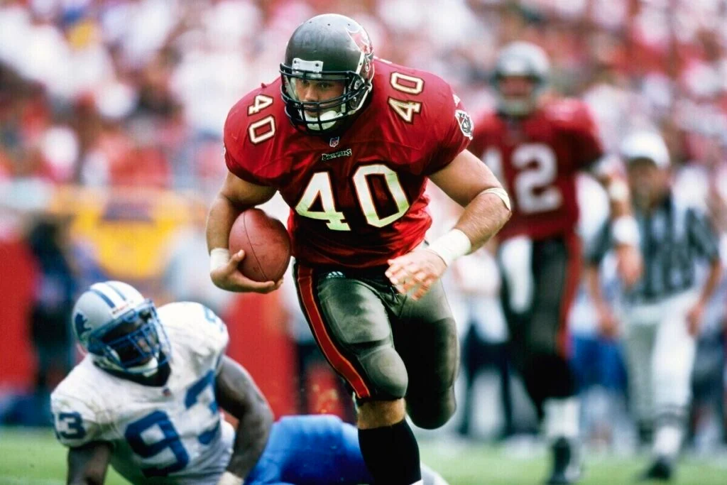 Former Bucs Fb Mike Alstott