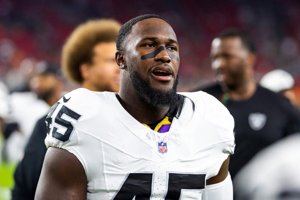 Bucs Cap Convo: Inside Baker Mayfield'S Contract Feud 4 Former Bucs, Raiders Ilb Devin White