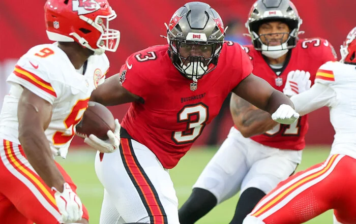 Bucs Olb Rueben Bain Jr.