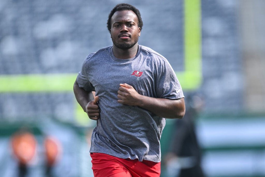 Bucs To Watch In Preseason Week 2 Vs. Chiefs: Offense 8 Bucs Olb Rueben Bain Jr.