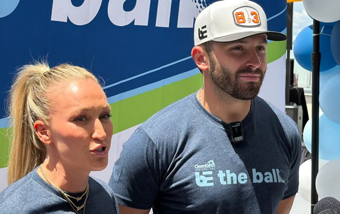 Bucs Qb Baker Mayfield And His Wife Emily Mayfield