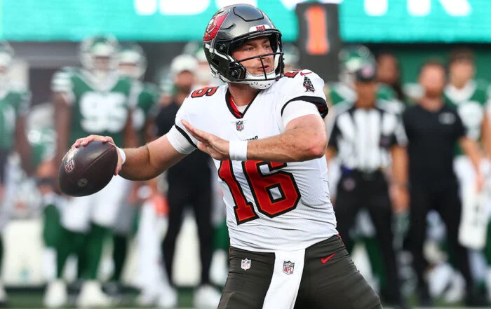 Bucs Qb Connor Bazelak