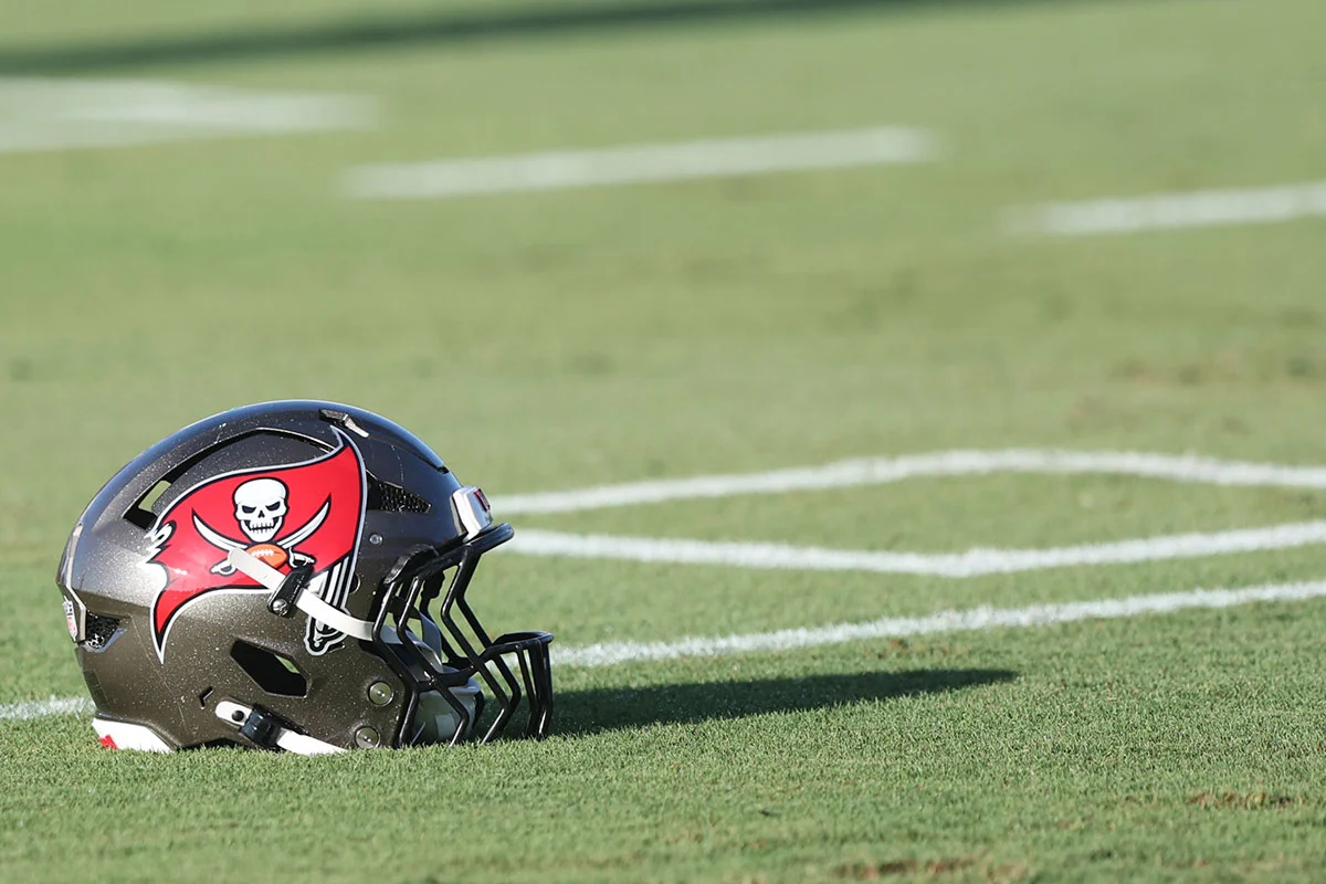 Bucs-Helmet-Camp-2026-Again Bucs Helmet