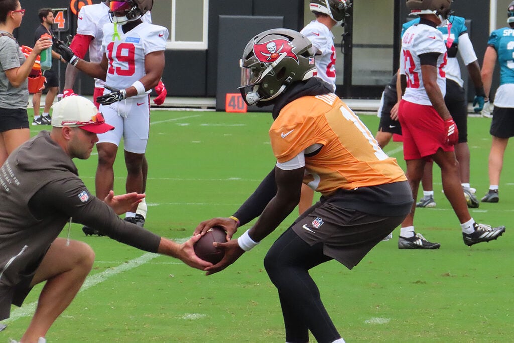 Bucs Qb Jalon Daniels