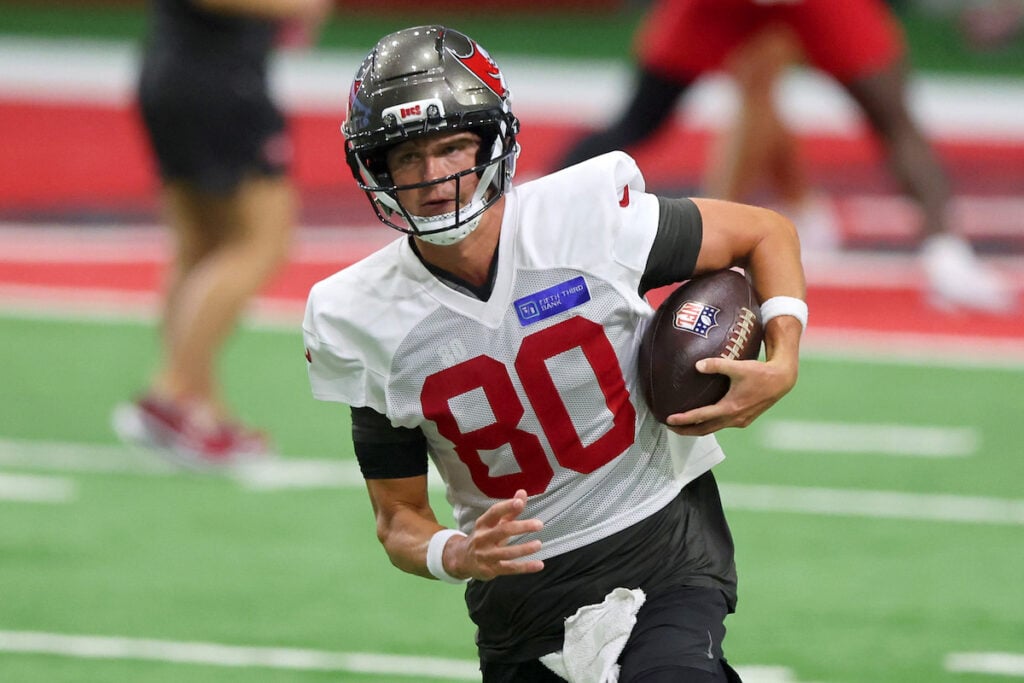 Bucs Camp Studs And Duds: 8/2 4 Bucs Wr David Sills V