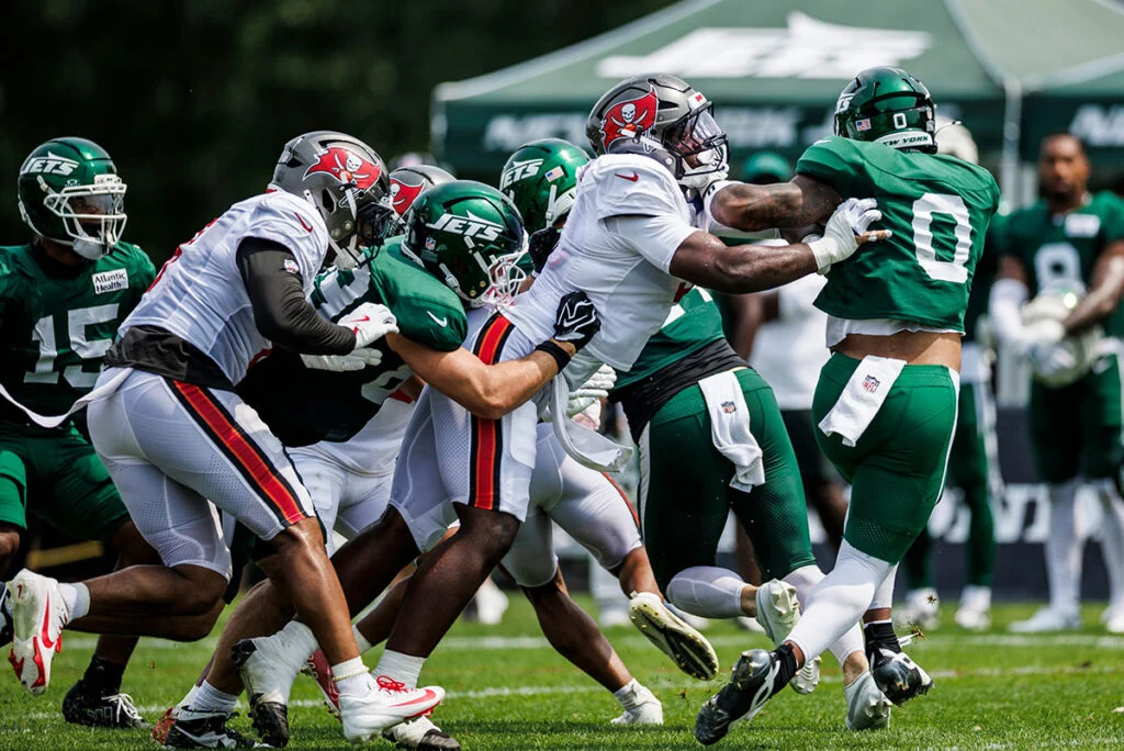 Pewter Report Podcast: Bucs Battle Jets Again In Round 2 3 Bucs Olb Yaya Diaby