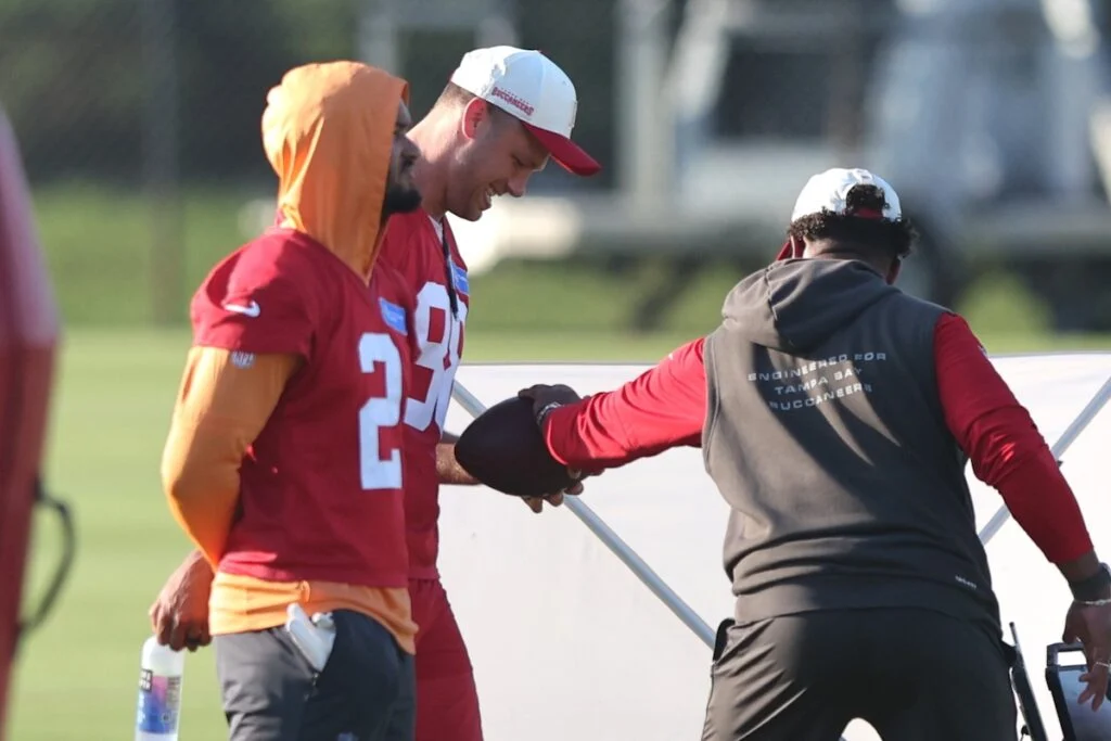Bucs Wr Emeka Egbuka And Te Cade Otton - Photo By: Cliff Welch P/R