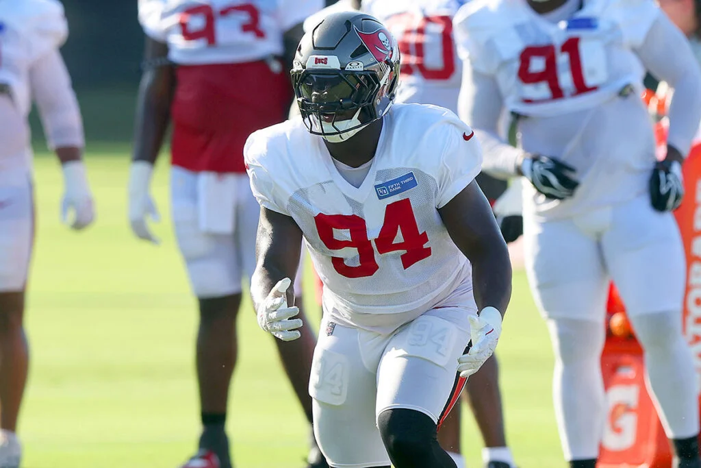 Bucs Camp Studs And Duds: 8-19 4 Bucs Dt Calijah Kancey