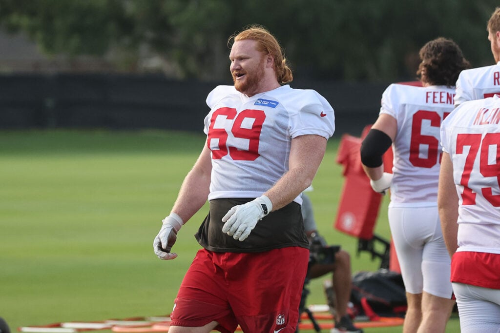 Bucs Camp Insider 8-2: Defense Dominates The Day With Sacks, Ints 8 Bucs Rg Cody Mauch