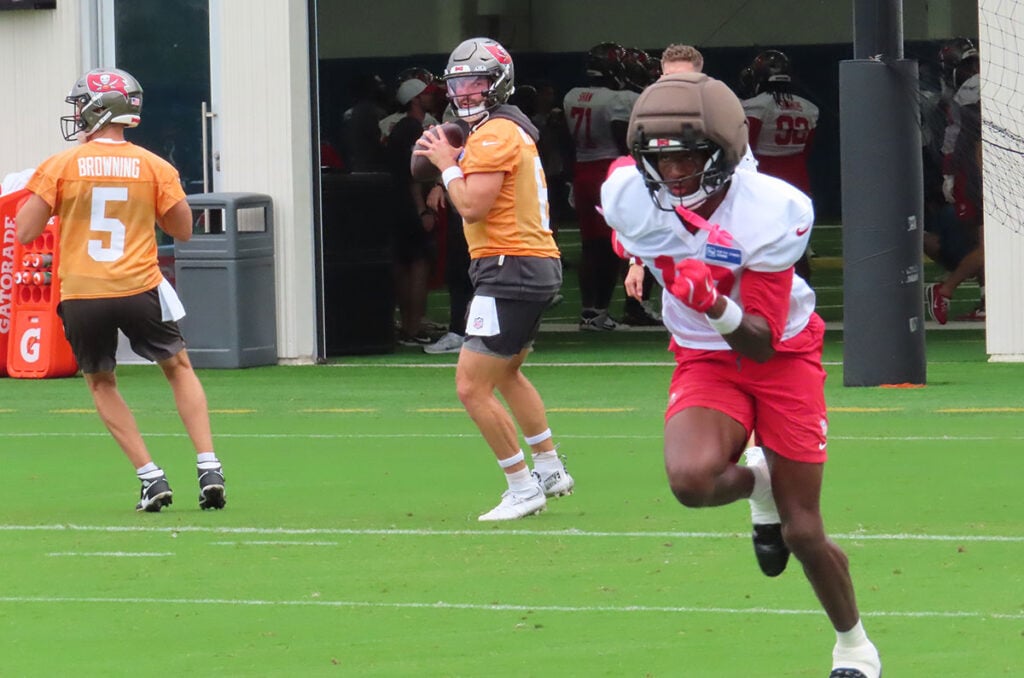 Bucs Camp Insider 8-26: Last Day Of School Vibes 4 Bucs Qb Baker Mayfield And Wr Ted Hurst Iii