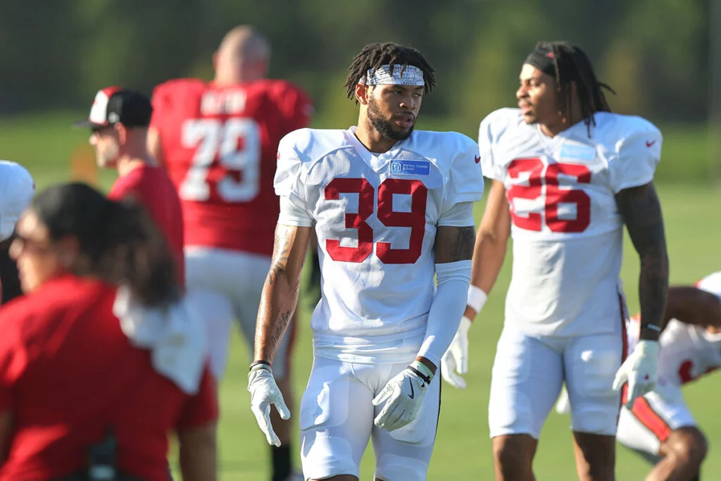 Bucs Camp Studs And Duds: 8-18 6 Bucs S Robert Mcdaniel