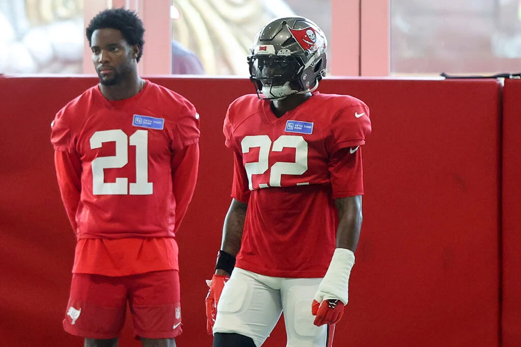 Bucs' First Depth Chart Is Full Of Surprises 4 Bucs Cbs Benjamin Morrison And Keionte Scott