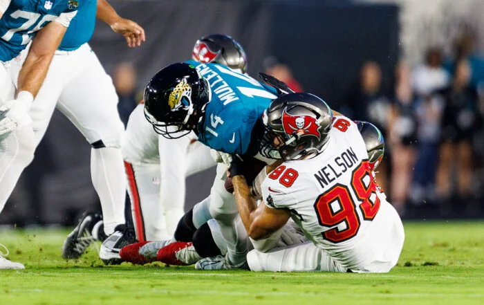 Bucs Olb Anthony Nelson