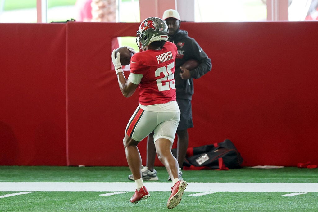 3 Bucs Listed As Questionable For Week 2 Matchup 2 Bucs Cb Jacob Parrish