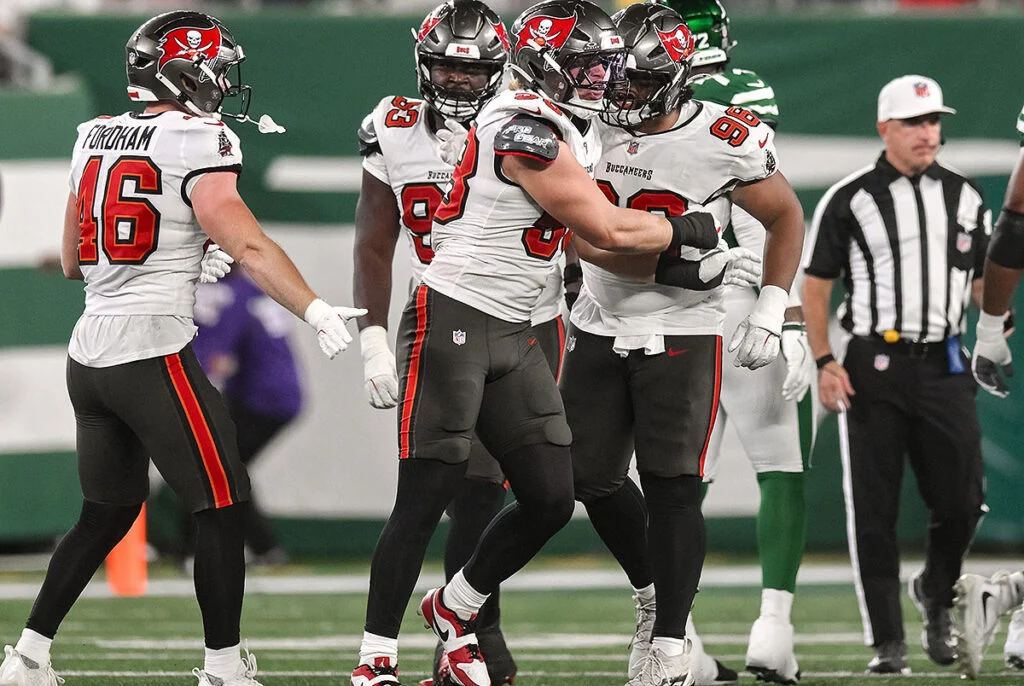 Bucs Olb Jack Pyburn