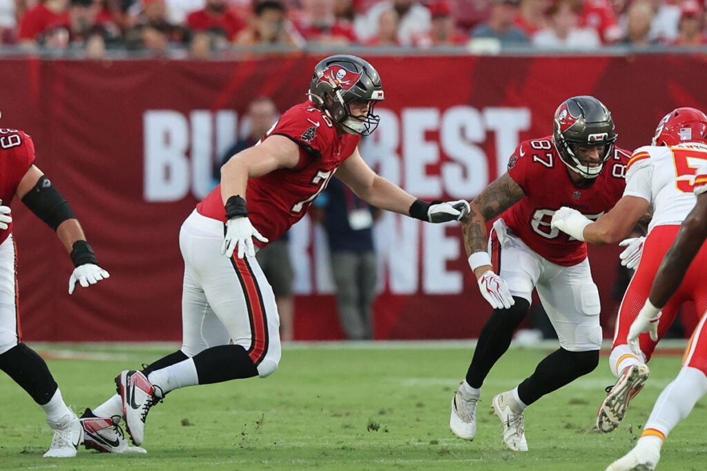 Bucs Ot Paul Rubelt