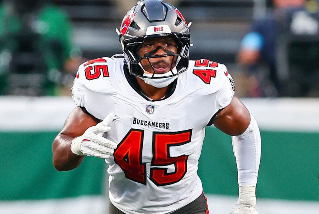 Bucs Ilb Josiah Trotter