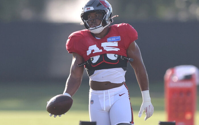Bucs Ilb Josiah Trotter